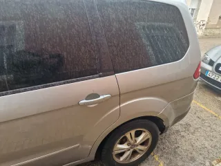 Ford Galaxy 2009