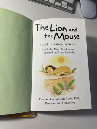 The Lion and the Mouse libro en inglés