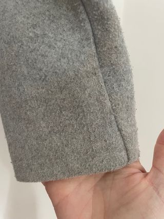 Abrigo de paño gris
