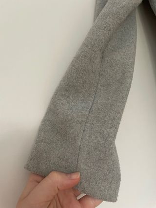 Abrigo de paño gris