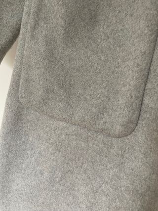 Abrigo de paño gris