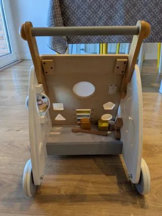 Caminador infantil de madera Janod