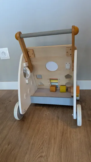 Caminador infantil de madera Janod