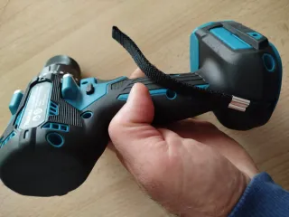 Taladro Atornillador Makita DDF487 + Batería BL186