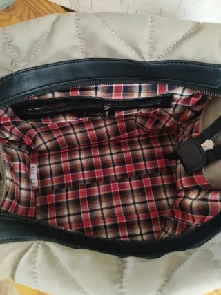 Bolso "Binnari" acolchado