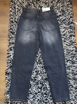Pantalones vaqueros grises Zara Talla 34