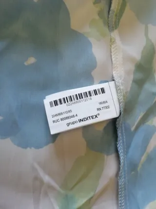 Camisa Zara Estampada Flores Azul y Verde