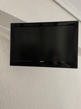 Televisión OKI Negra