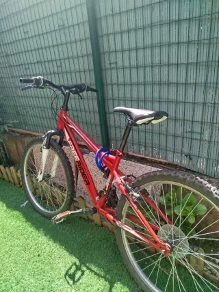 Bicicleta Montaña FreeRider Roja Talla Cadete