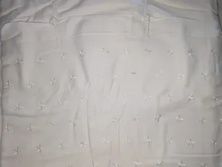 Funda Nórdica y Sábanas Plateadas y Blancas 55€