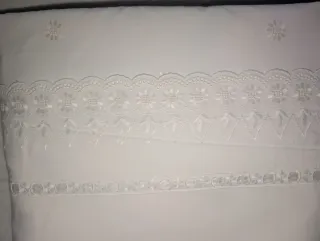 Funda Nórdica y Sábanas Plateadas y Blancas 55€