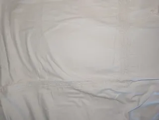 Funda Nórdica y Sábanas Plateadas y Blancas 55€
