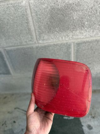 Piloto Trasero Derecho Audi 80