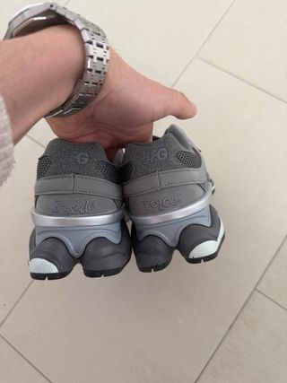 Sapatilhas New Balance 9060 Cinza 39.5