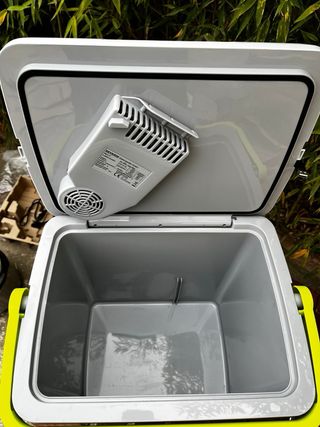 SEVERIN Electric Cool Box, Mini Fridge with Cool
