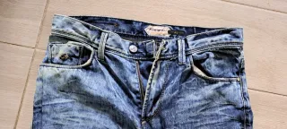 Pantalón vaquero azul