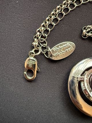 Colgante Vivienne Westwood Plata y orbe rosa