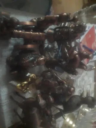 Mechero figuras decorativas 17 unidades