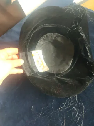 Sombrero de terciopelo negro Conchita