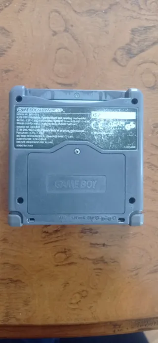 Nintendo Game Boy Advance SP