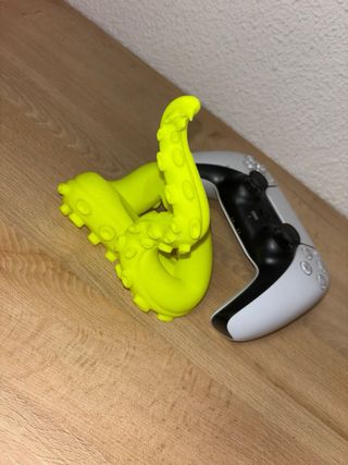 Soporte Mandos de la play 5 Pulpo