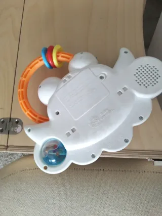 Juguete infantil musical y sonoro