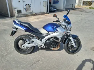 Suzuki GSR 600 Azul/Blanco 2007