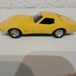 Coche Chevrolet Corvette 1/43 1968