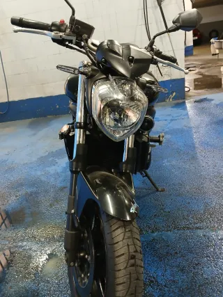Yamaha FZ6 N S2 Negra