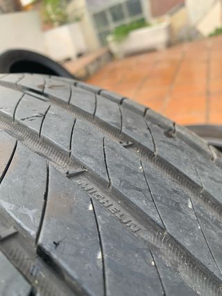 Neumáticos Michelin 205/55 R 16
