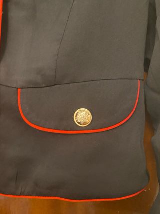 Chaqueta Napoleón Negra con Ribete Rojo dama
