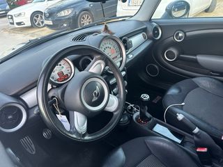 MINI Cooper 2008