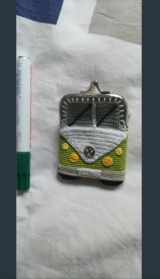 Monedero furgoneta retro