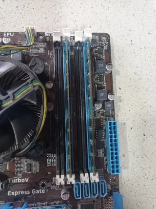 Placa base ASUS P7H55D-M PRO