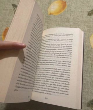 Crepúsculo (Saga Crepúsculo 1) (Spanish Edition)