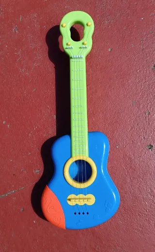 Mi primera guitarra Hey Music +3 años