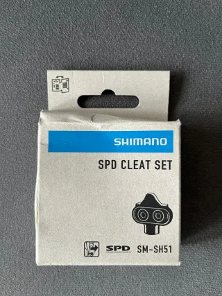 Zapatillas Ciclismo Luck T44 + calas Shimano