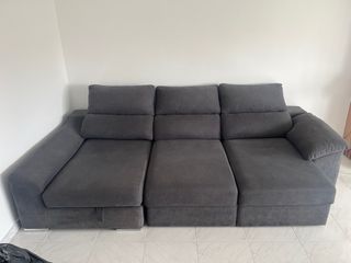 Sofá chaiselongue gris tela