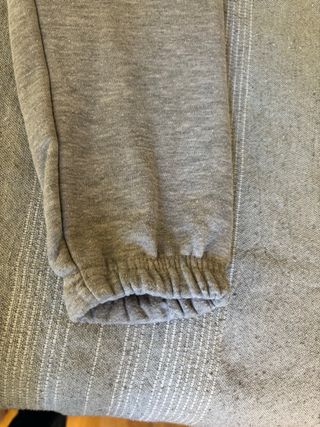 Pantalón chándal gris Pull&Bear XS