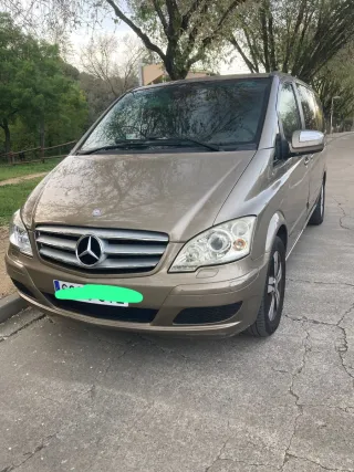 Mercedes-Benz Viano 2010