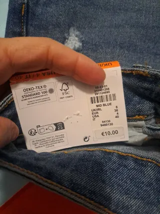 Shorts vaqueros desgastados talla S