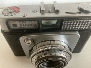 88. Cámara analógica DACORA SUPER DIGNETTE E-B.