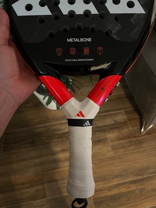 Pala Padel Adidas Metalbone 3.2