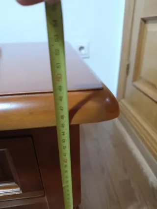 Mesa de salón madera maciza con cajones