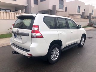 Toyota land cruiser 150 2016