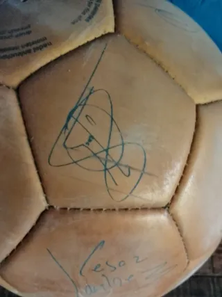 Lote Real Madrid: Balón y Sello Vintage