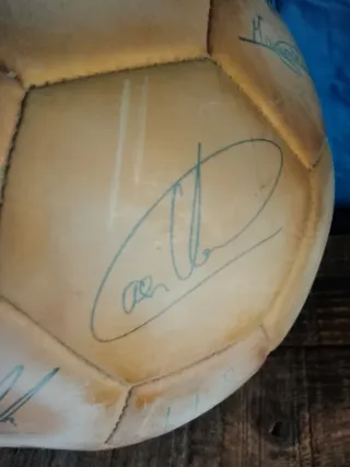 Lote Real Madrid: Balón y Sello Vintage