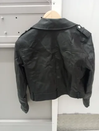 Chaqueta cuero mujer negra