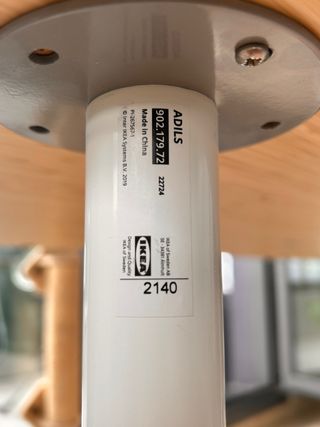 Tavolo da scrivania in bambù e legno