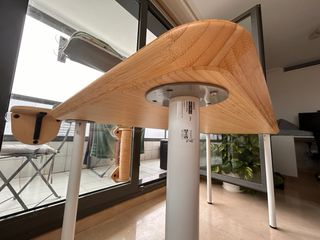 Tavolo da scrivania in bambù e legno